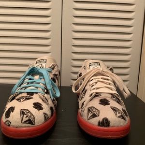 🔥Adidas X Pharrell Williams X BBC✅